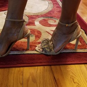Banana Republic tan ruffled high heeled sandals